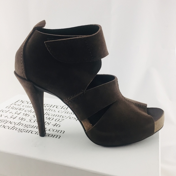 Pedro Garcia Shoes - Pedro Garcia Cocoa Suede Heels - Never Worn!